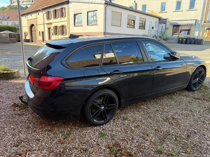 BMW 318