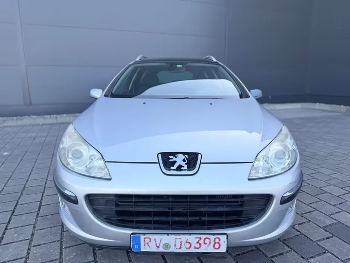 Peugeot 407