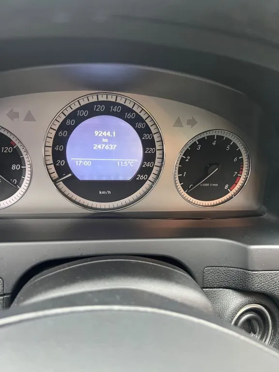 Mercedes-Benz C 200