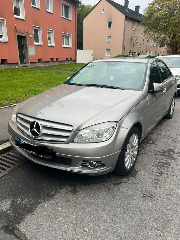 Mercedes-Benz C 200