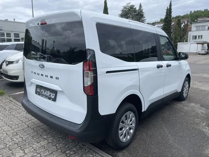 Ford Tourneo Courier
