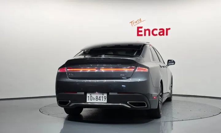 Lincoln MKZ
