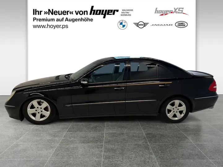 Mercedes-Benz E 240