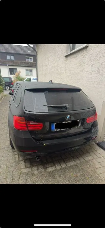 BMW 320