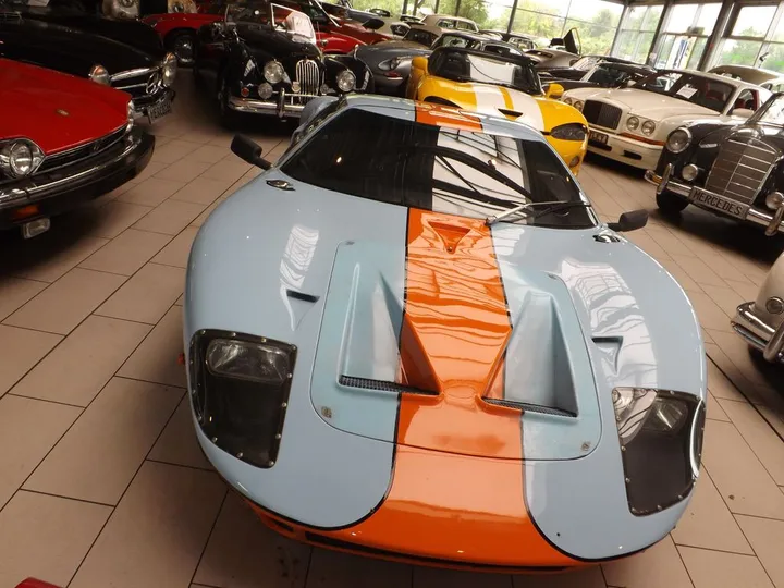 Ford GT