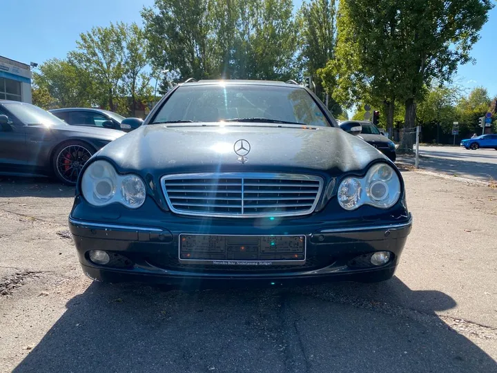 Mercedes-Benz C 270
