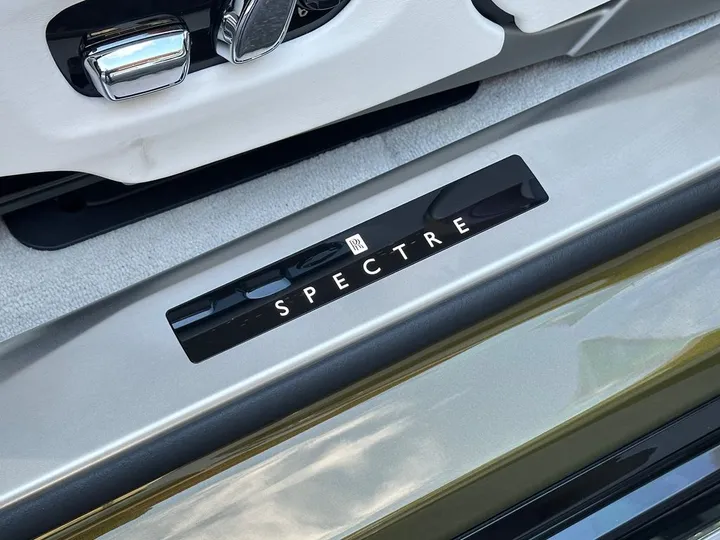 Rolls-Royce Spectre