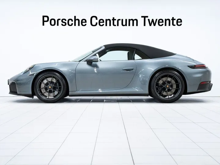 Porsche 992
