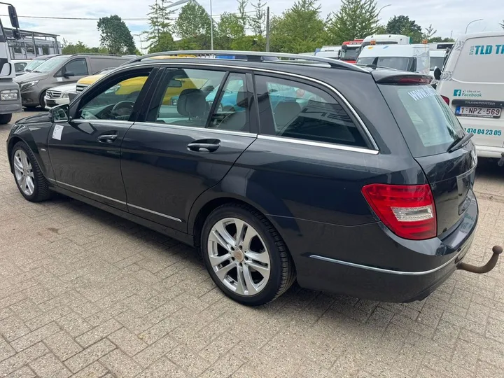 Mercedes-Benz C 180