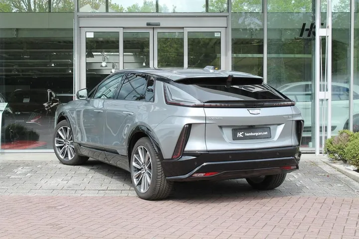 Cadillac LYRIQ
