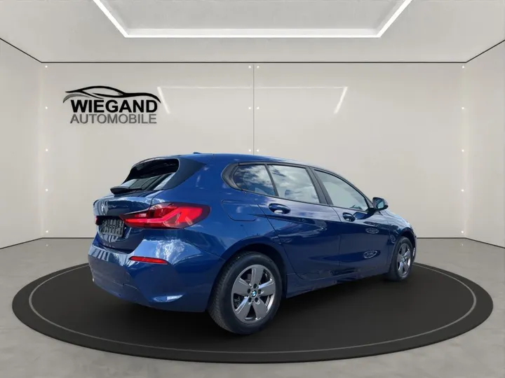 BMW 118