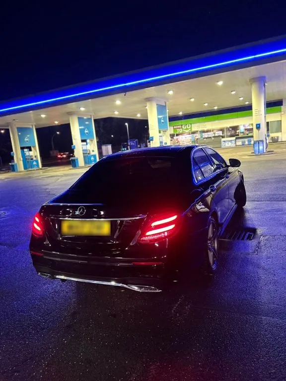 Mercedes-Benz E 220