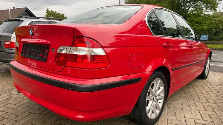 BMW 325