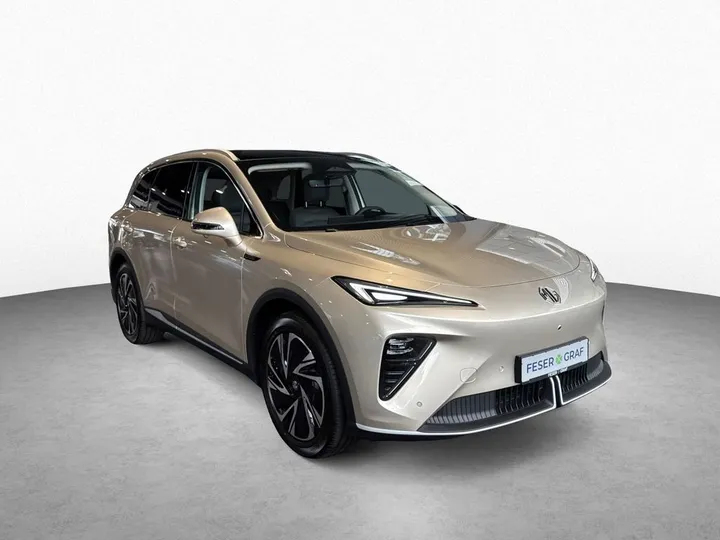 MG S6 EV