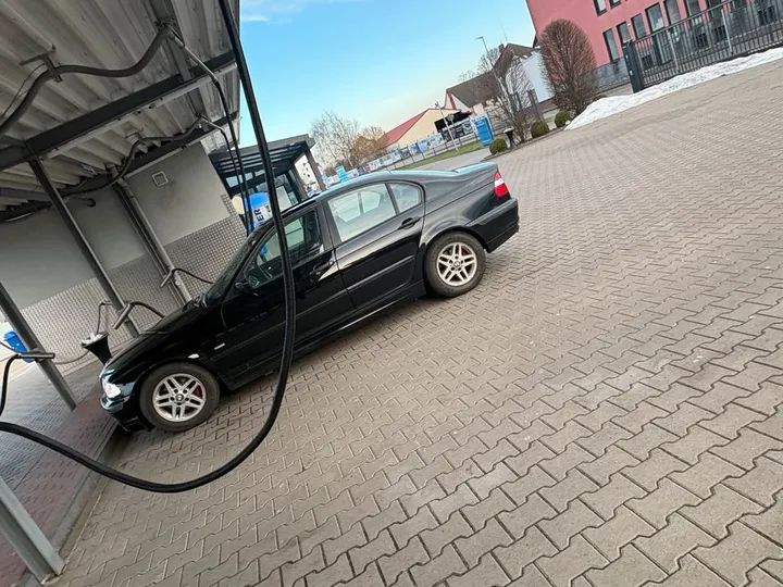 BMW 318