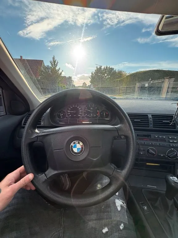 BMW 318