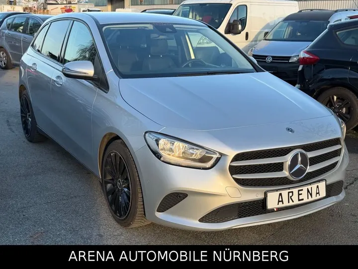 Mercedes-Benz B 160