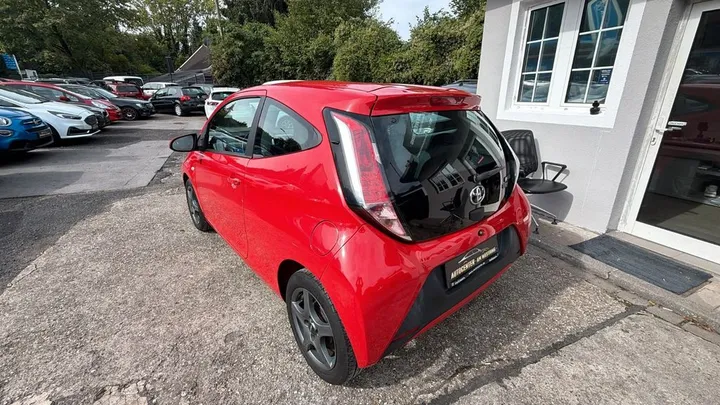 Toyota Aygo (X)