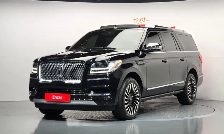 Lincoln Navigator