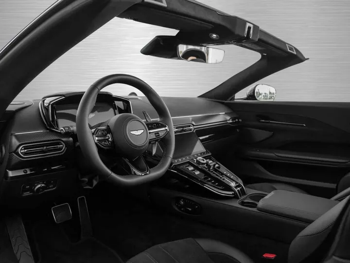 Aston Martin V8 Vantage