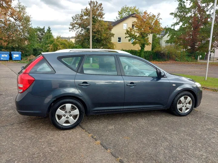 Kia cee'd / Ceed