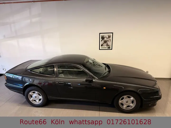 Aston Martin Virage