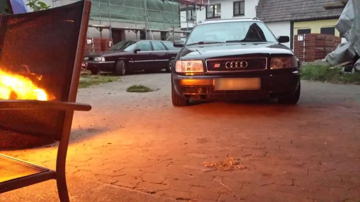 Audi 100
