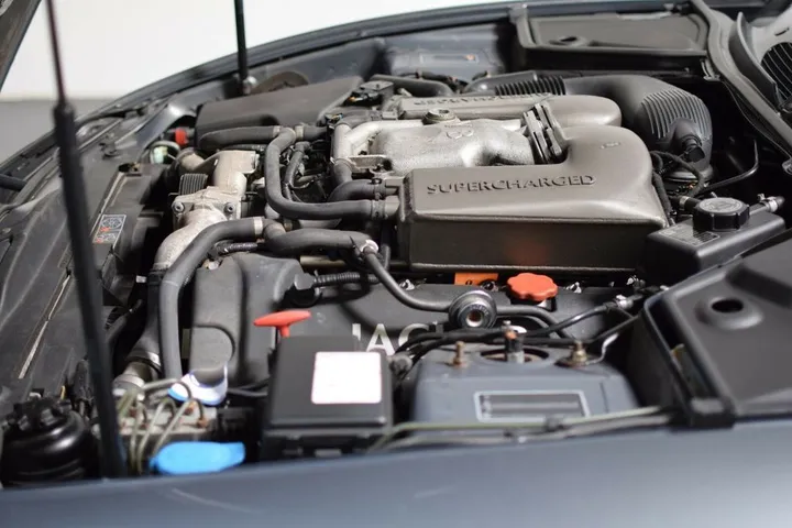 Jaguar XKR