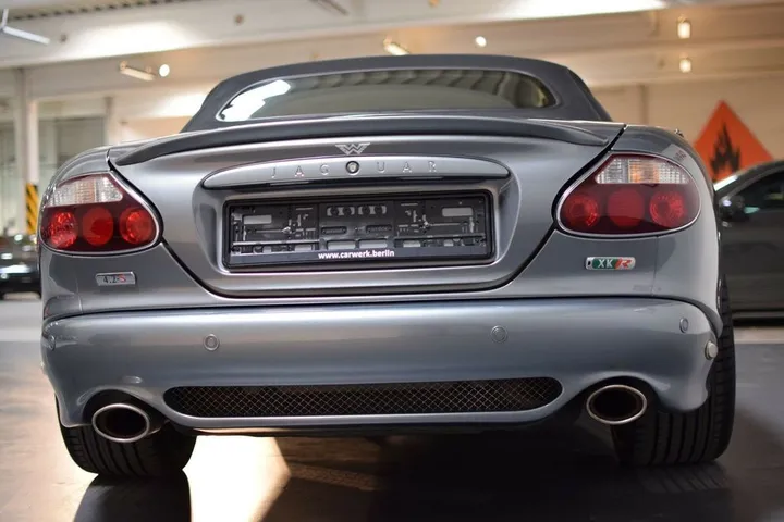 Jaguar XKR