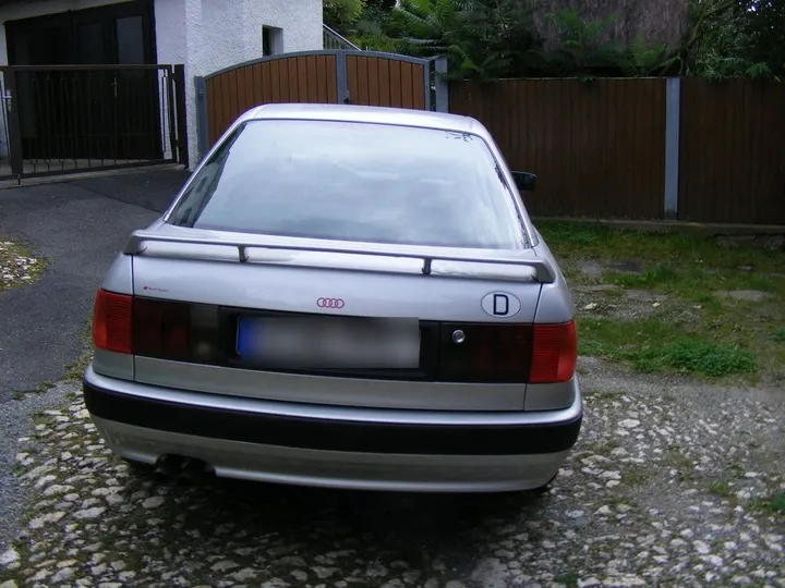 Audi 80