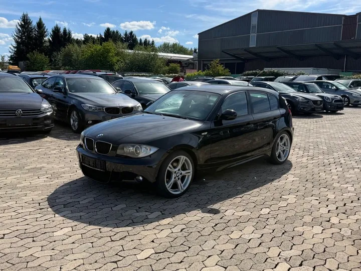 BMW 120