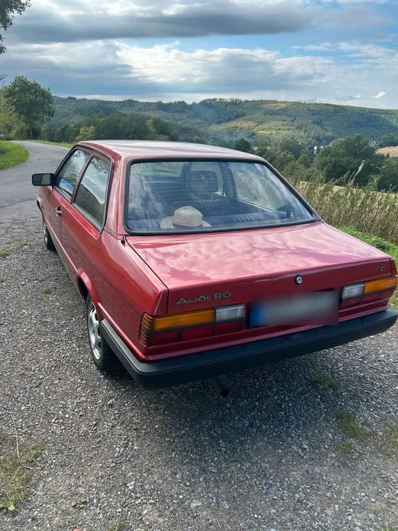 Audi 80