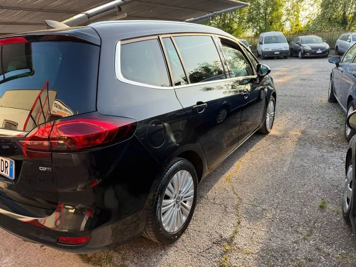 Opel Zafira Tourer