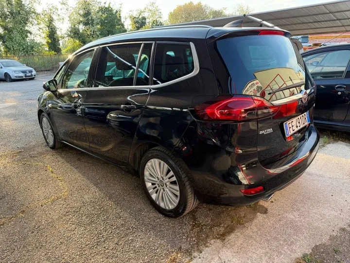 Opel Zafira Tourer