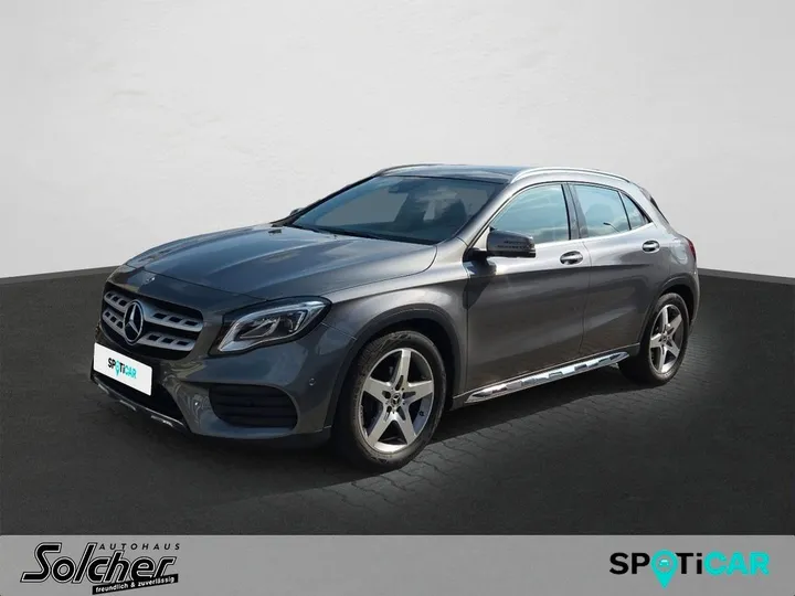 Mercedes-Benz GLA 200
