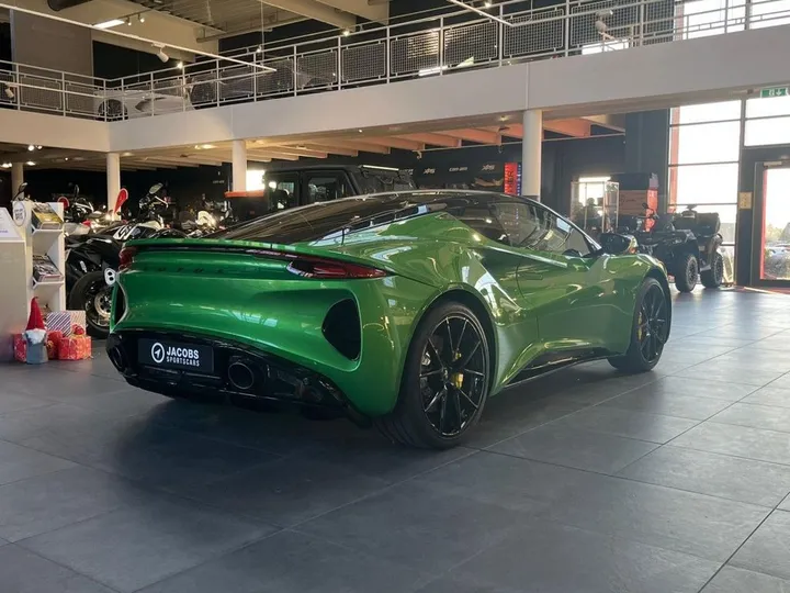 Lotus Emira