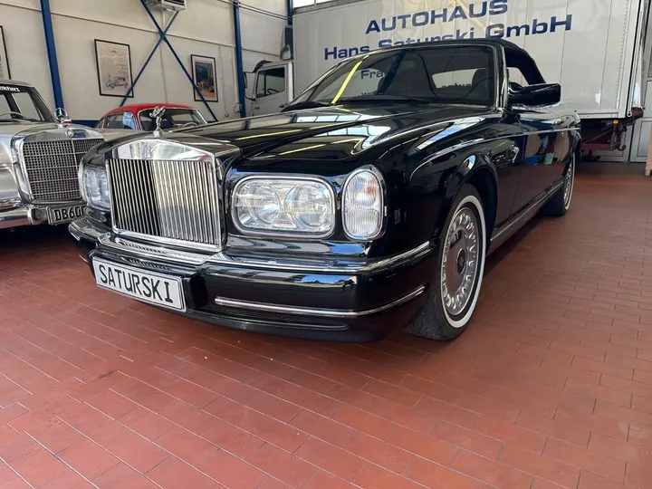 Rolls-Royce Corniche