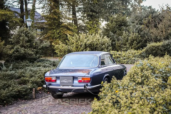 Alfa Romeo GTV