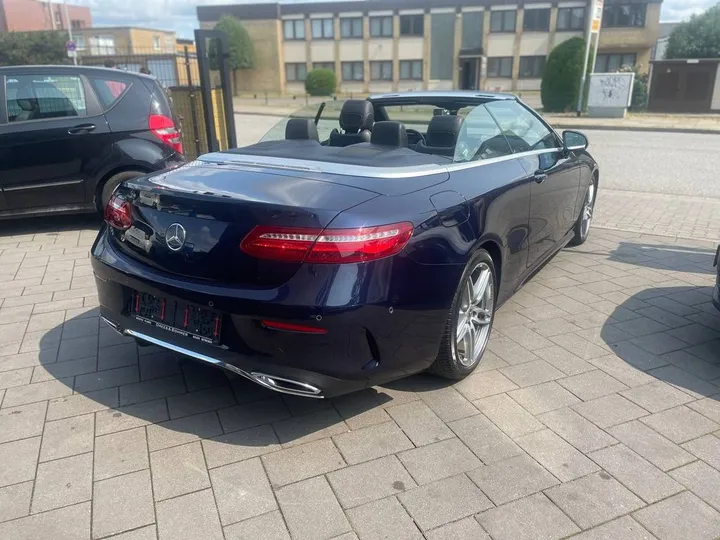 Mercedes-Benz E 220