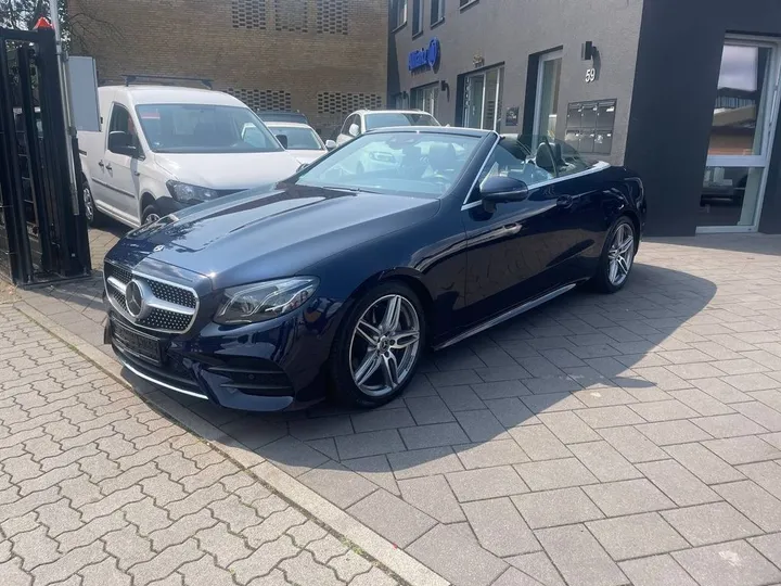 Mercedes-Benz E 220
