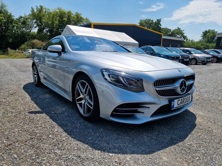 Mercedes-Benz S 560