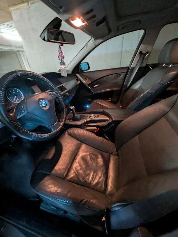BMW 520