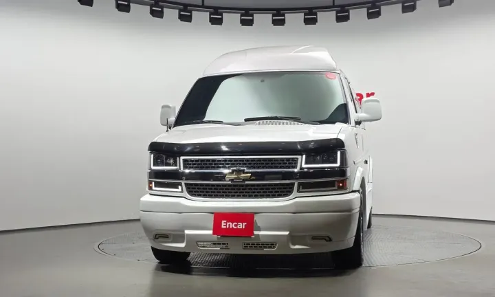 Chevrolet Express Van