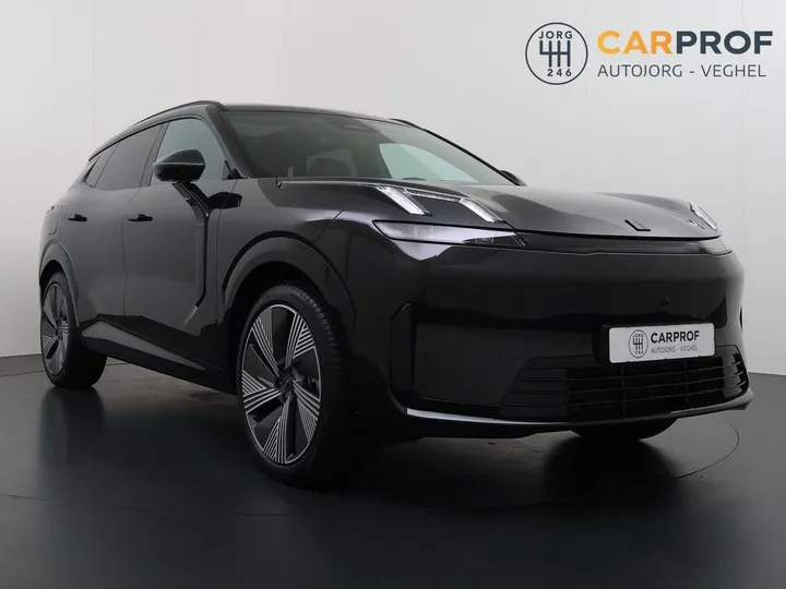Lynk&Co 08