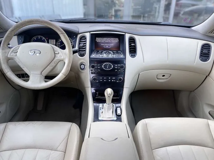 Infiniti QX50