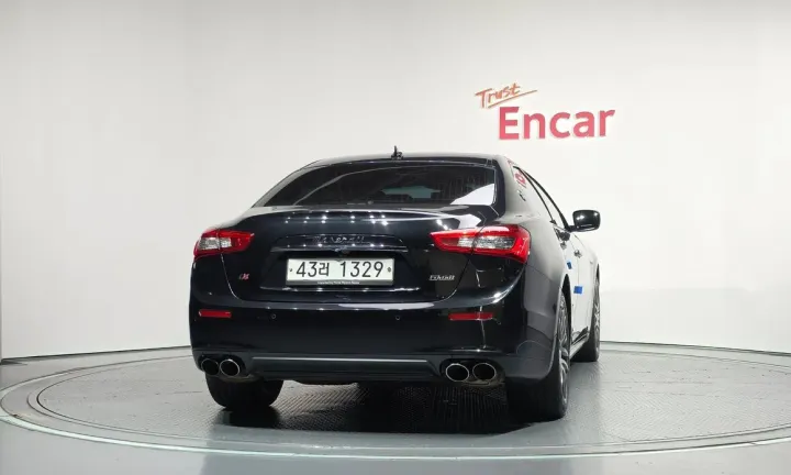 Maserati Ghibli