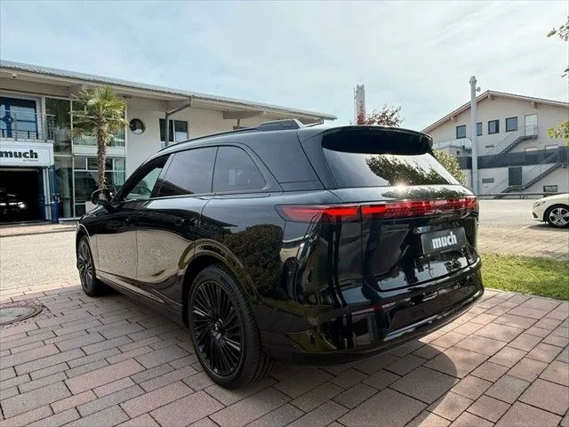XPENG G9