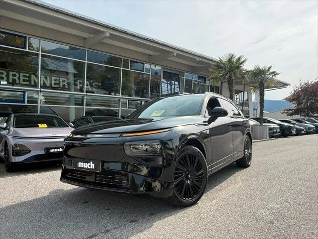 XPENG G9