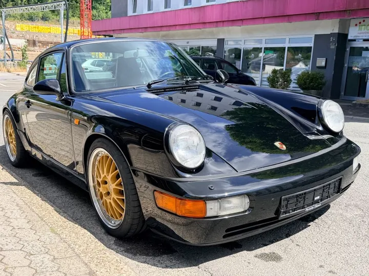 Porsche 964