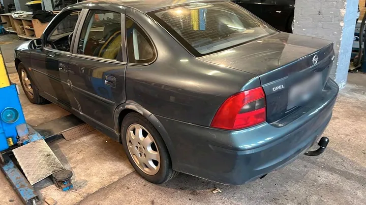 Opel Vectra